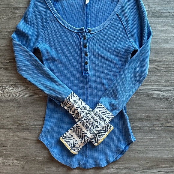 Free People Tops - FREE PEOPLE Thermal Henley